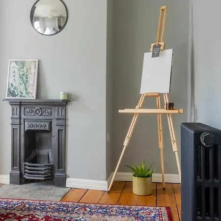 Guestready - Victorian Redbrick In Heart Of 4*