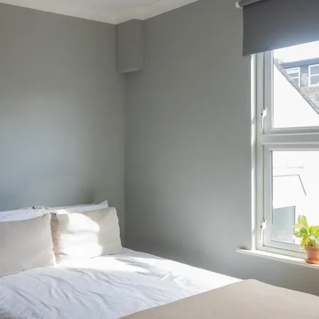 Guestready - Victorian Redbrick In Heart Of 4*