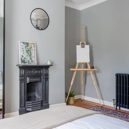 Guestready - Victorian Redbrick In Heart Of 4*